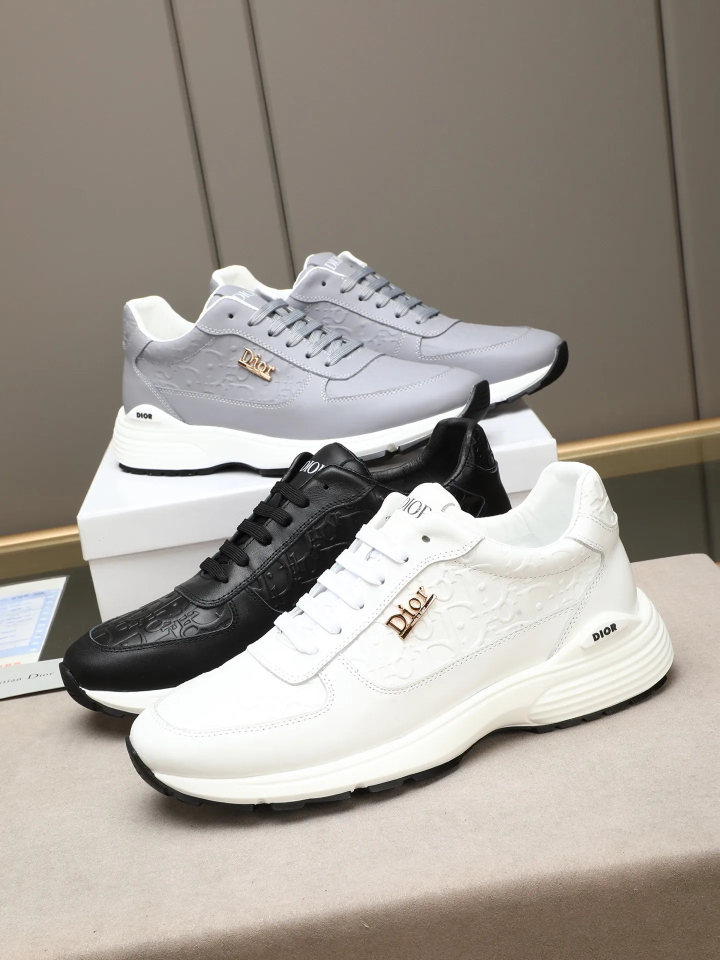 🆕🆕🆕Men's Shoes💰P460 Dior's avant-garde and versatile fashionable men's shoes are privately modeled, calfskin embossed, fashionable, simple, stylish, more eye-catching and more classy. It will subvert the old idea and be a must-have for fashionistas who want to spend time with you! Must keep it for yourself! High-end comfort and low-end, high-end quality workmanship. Code number: 38-44 (45 customized) 3 colors for your choice [kiss][kiss][kiss]